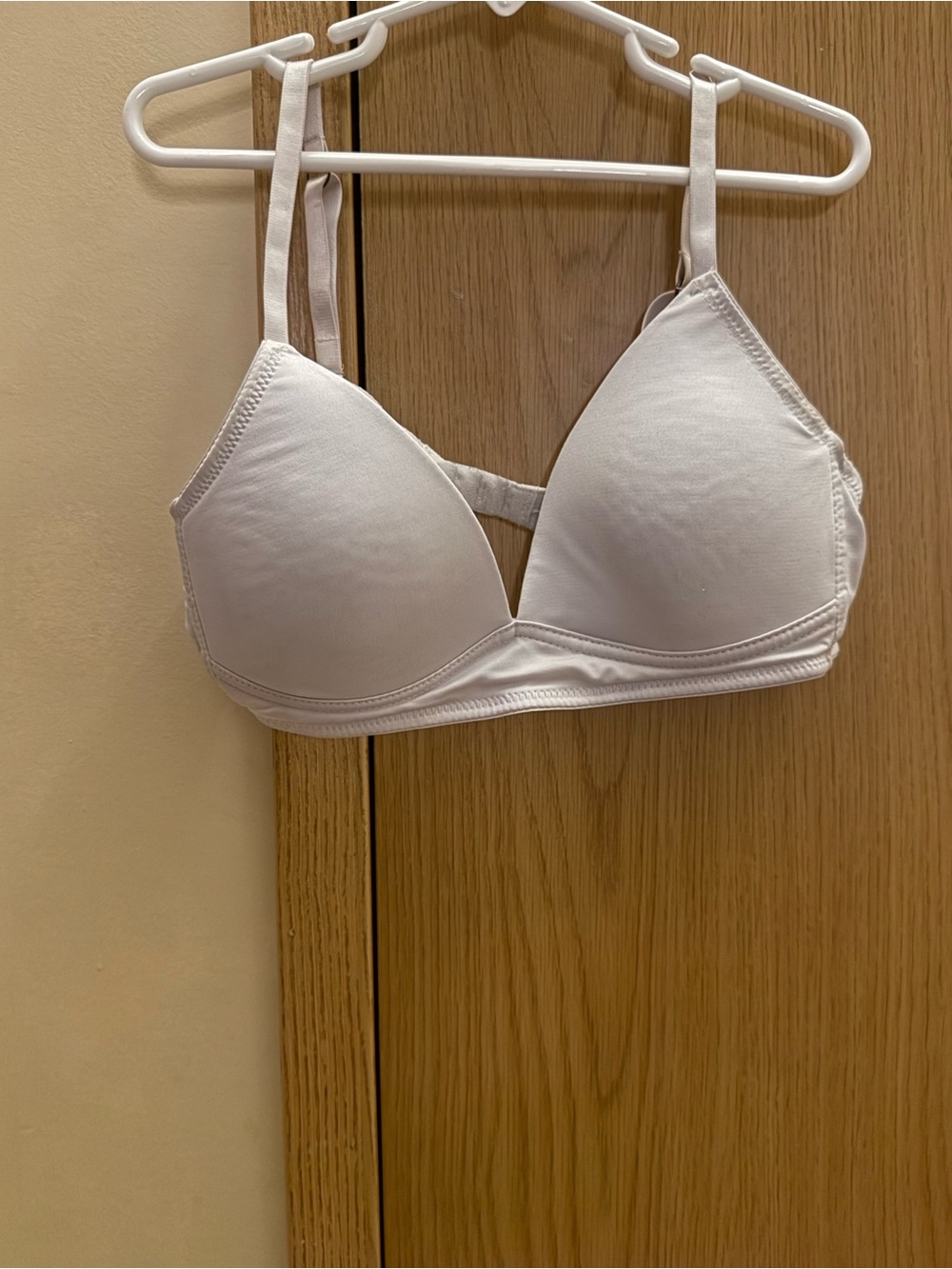 Classic Off White Wireless Everyday Bra